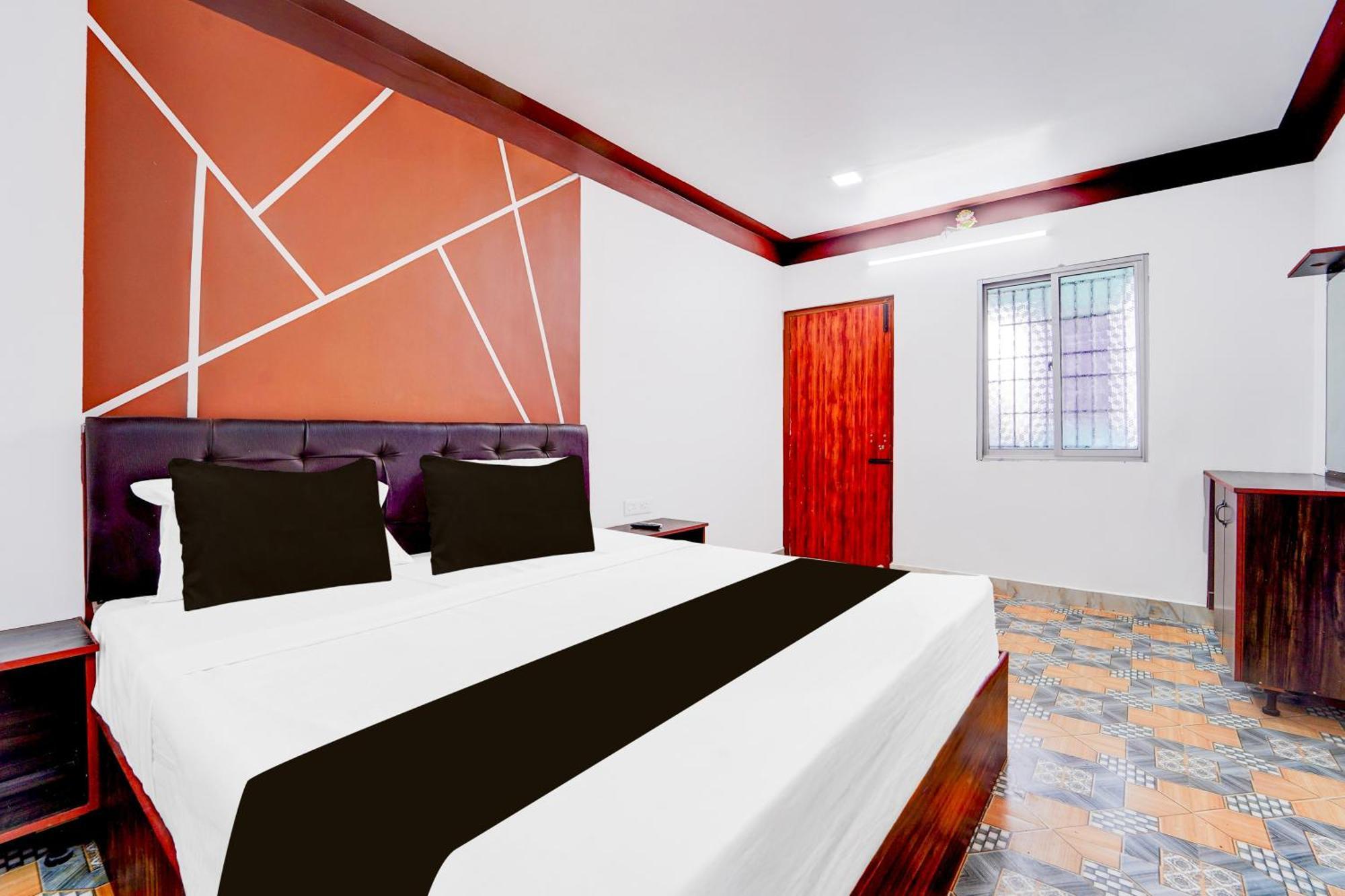Hotel O Anandha Inn Rooms Tirupparangunram エクステリア 写真