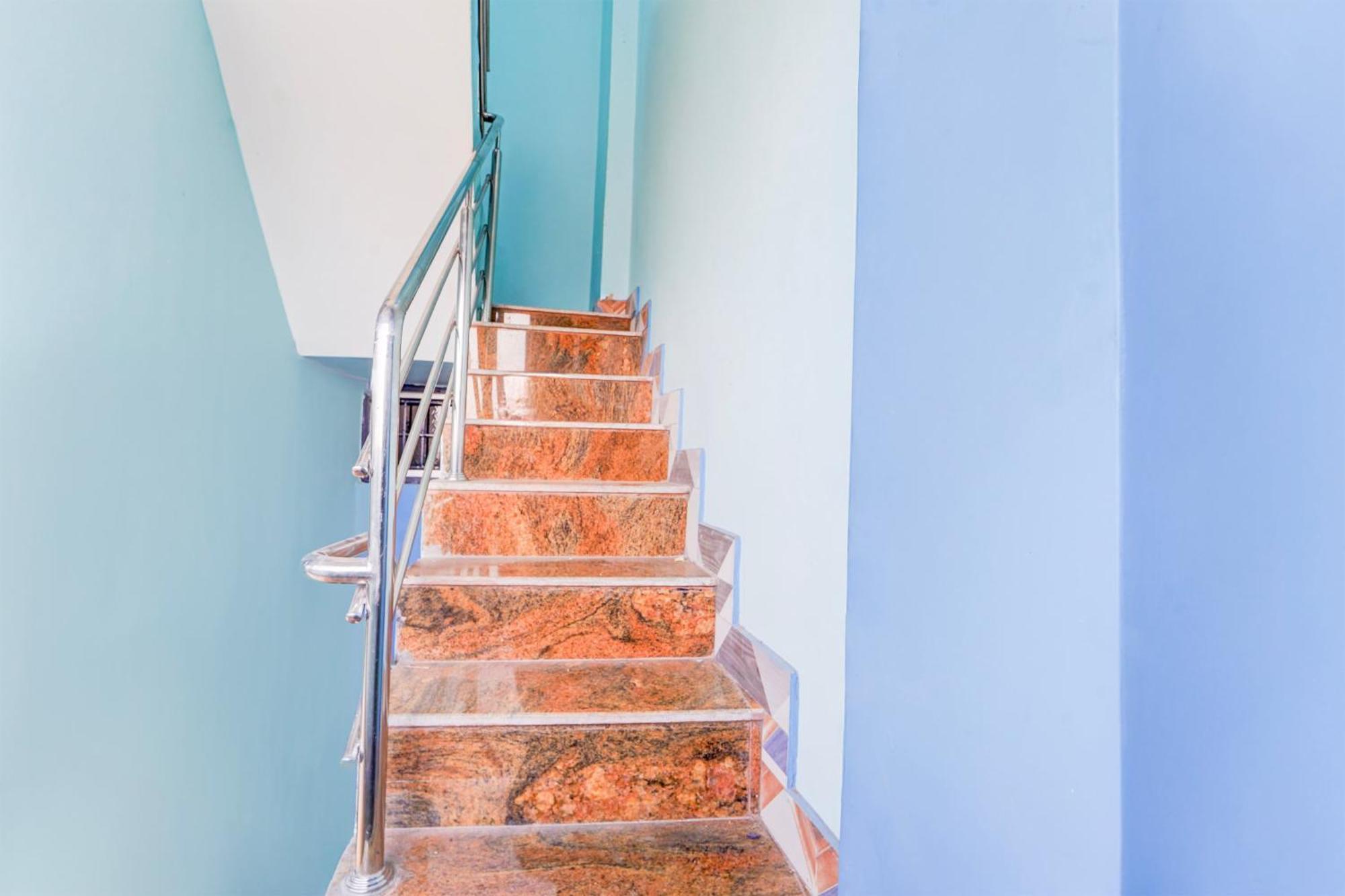 Hotel O Anandha Inn Rooms Tirupparangunram エクステリア 写真