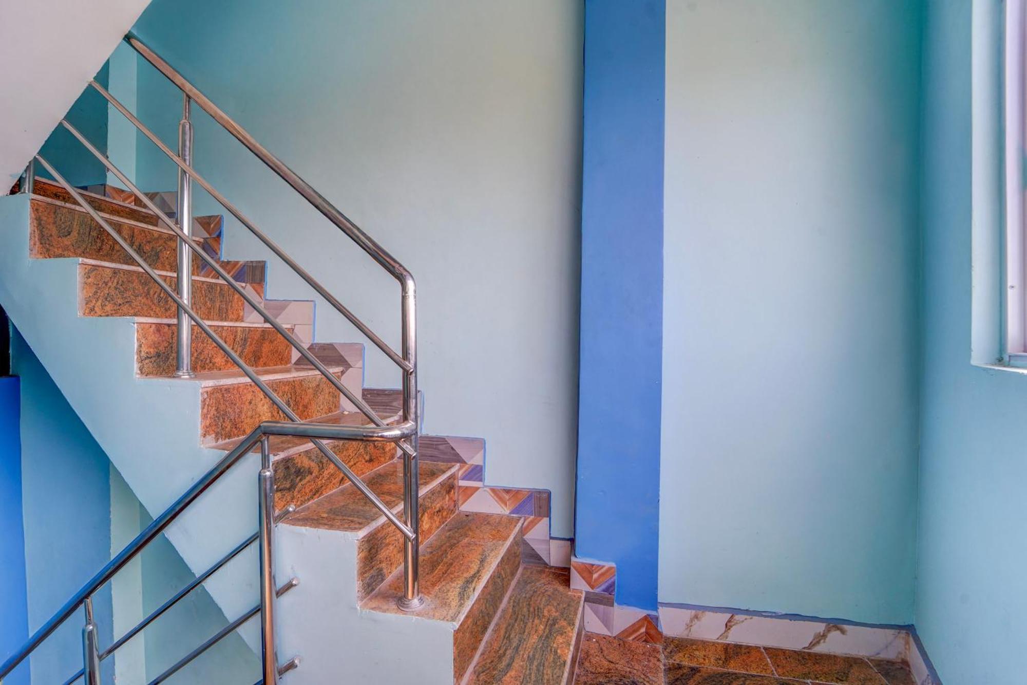 Hotel O Anandha Inn Rooms Tirupparangunram エクステリア 写真