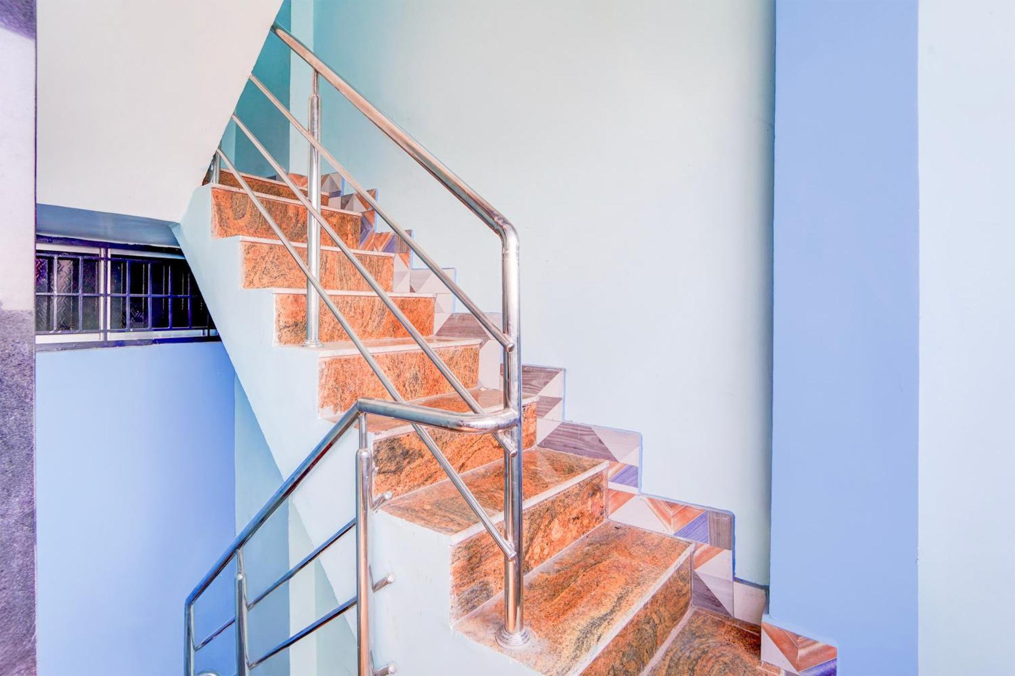 Hotel O Anandha Inn Rooms Tirupparangunram エクステリア 写真